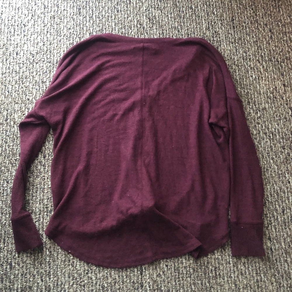 Abercrombie Burgundy Tie Front Top - Picture 3 of 4
